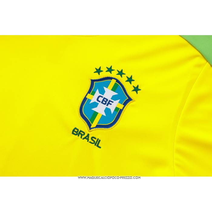 Tuta da Track
 Brasile
 2024 Manica Corta
 Giallo
 - Pantaloncini
 -25